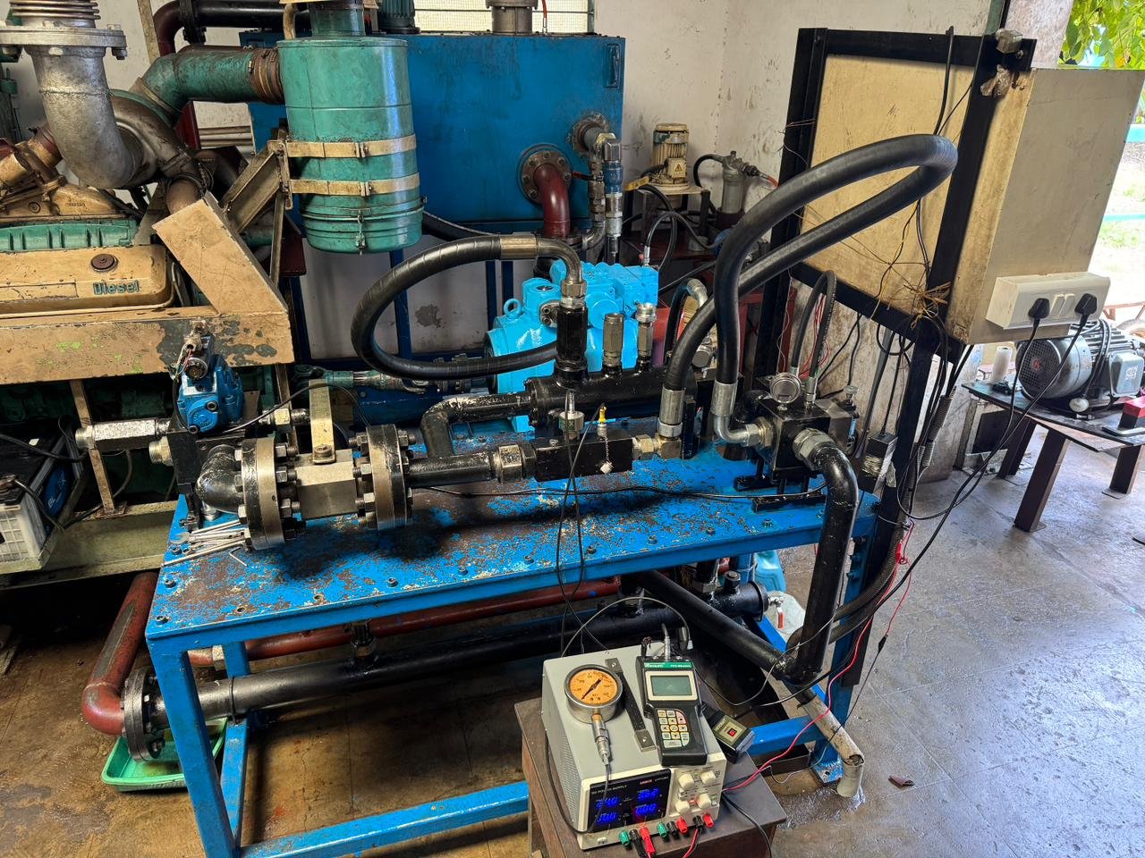 UTE 450 HP hydraulic test bench