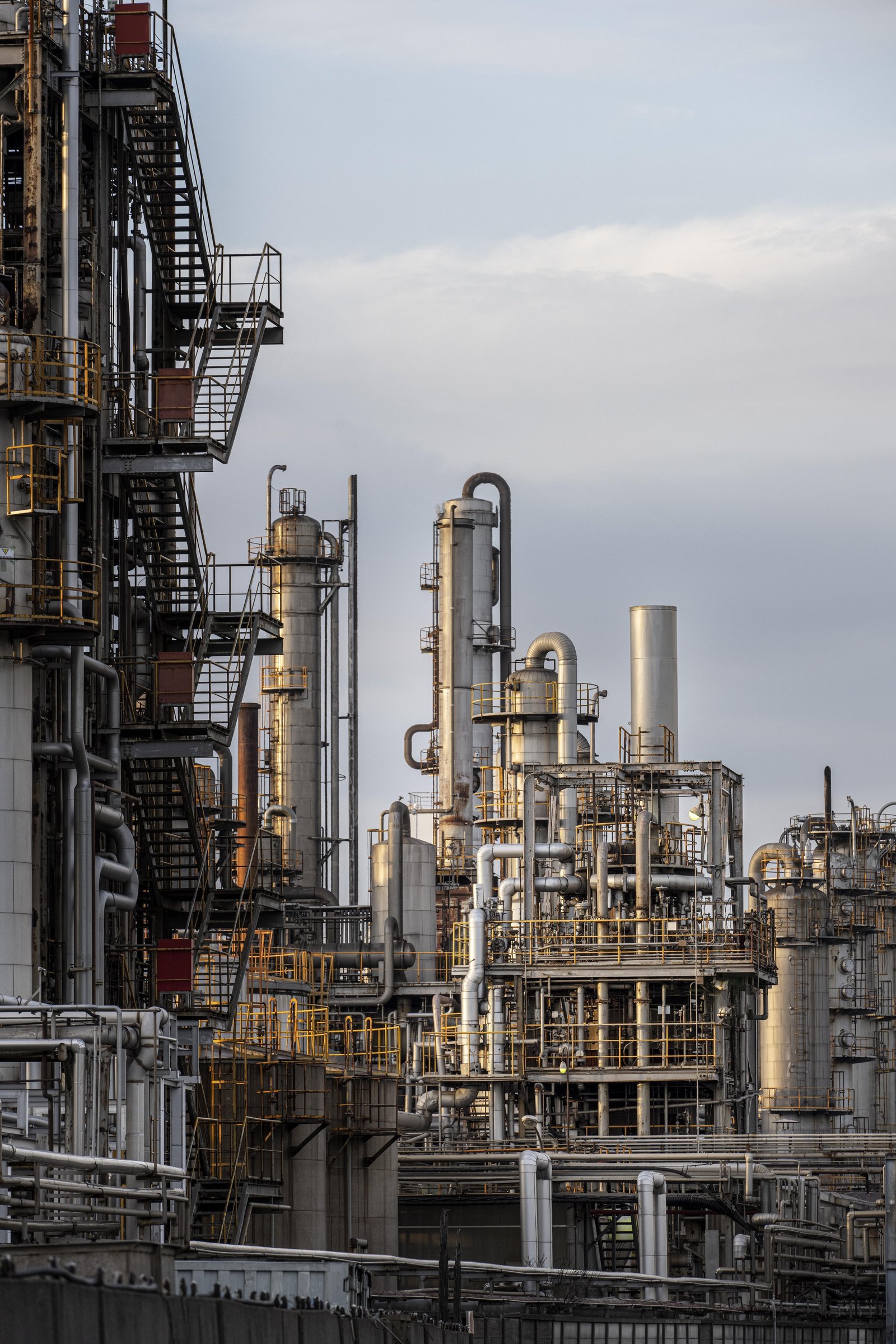 Heavy Industries hydraulic repair